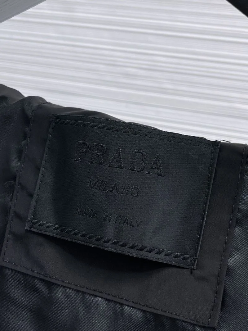 Sporty Prada Outwear 167278