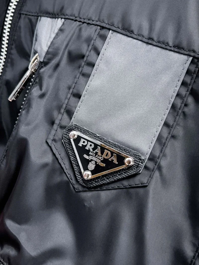 Original Prada Outwear 167217