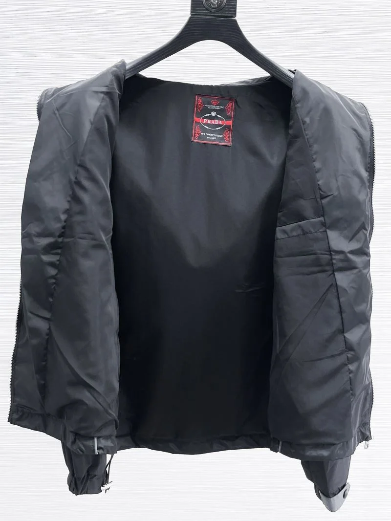 Original Prada Outwear 167217