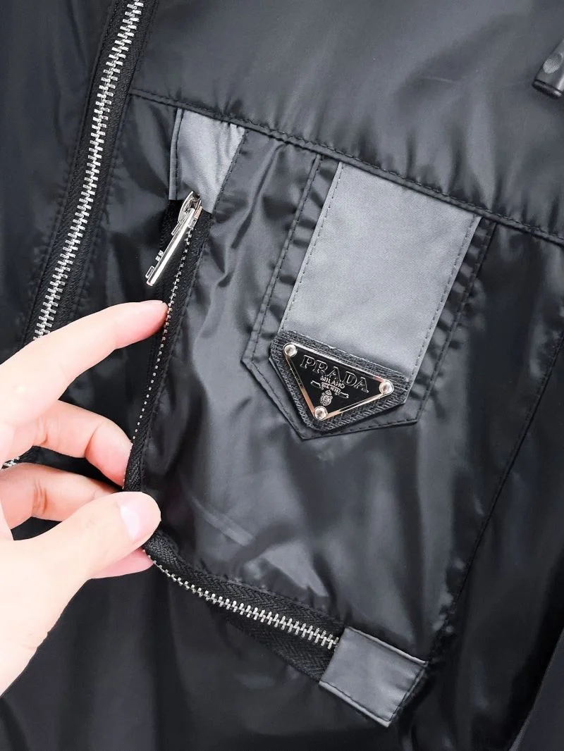 Original Prada Outwear 167217