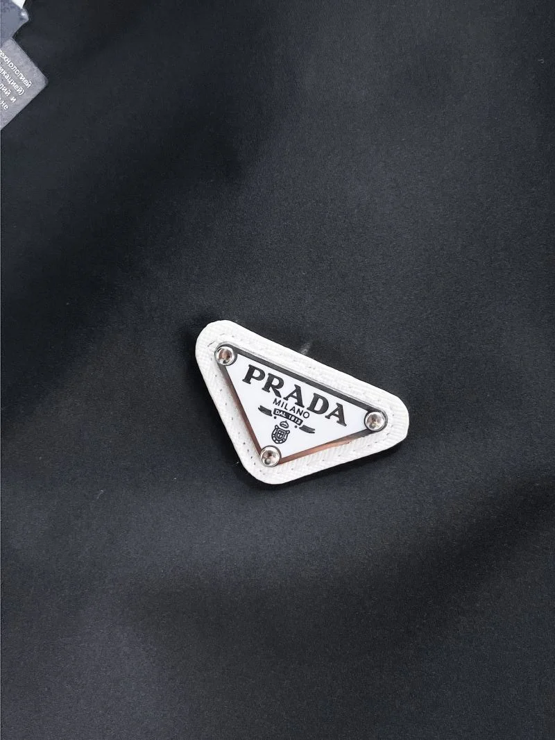 Prada Outwear Classic 167208