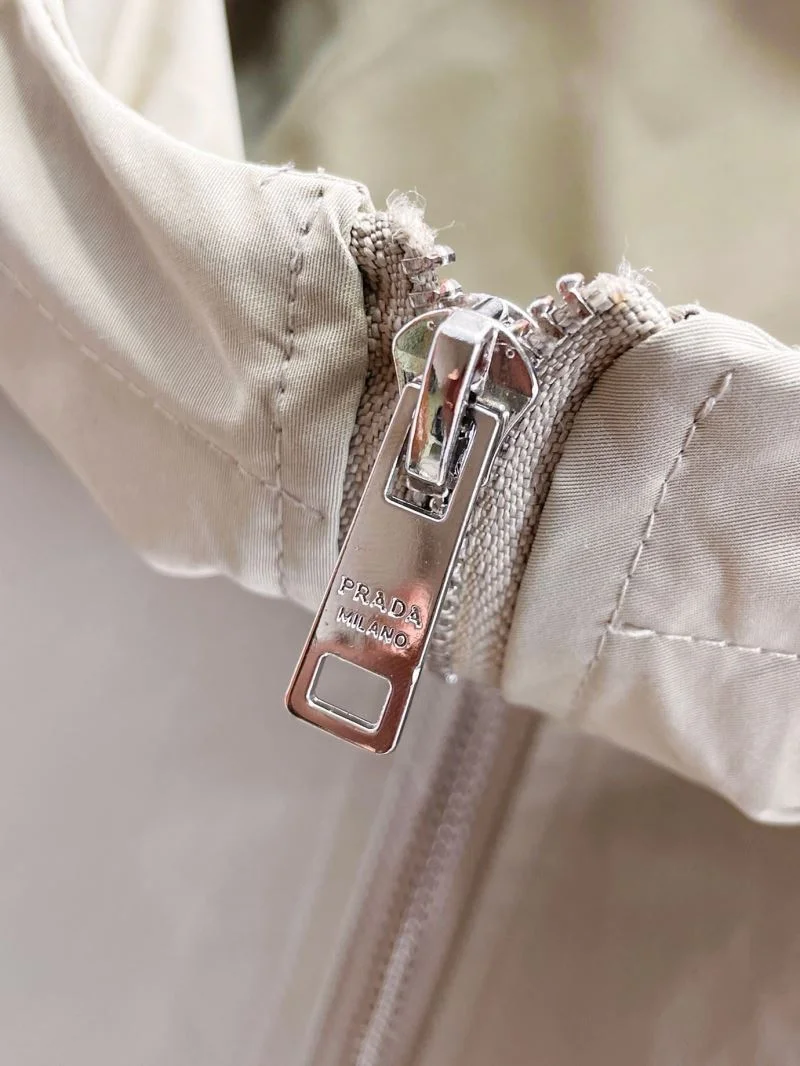 Prada Outwear Breathable 167245