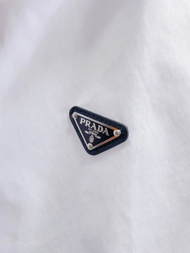 Prada Outwear Compact 167202