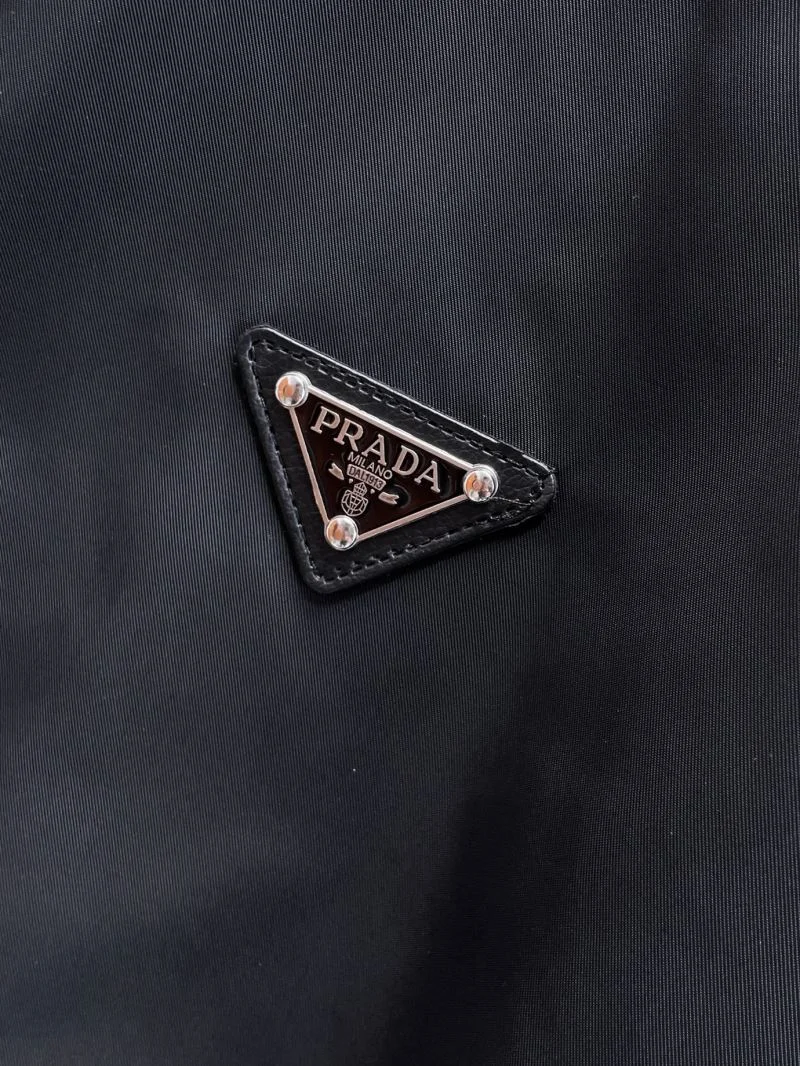 Prada Outwear ZeroBulk 167219