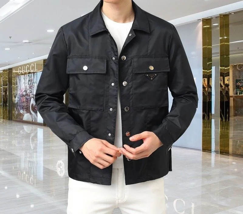 Timeless Prada Outwear 167189
