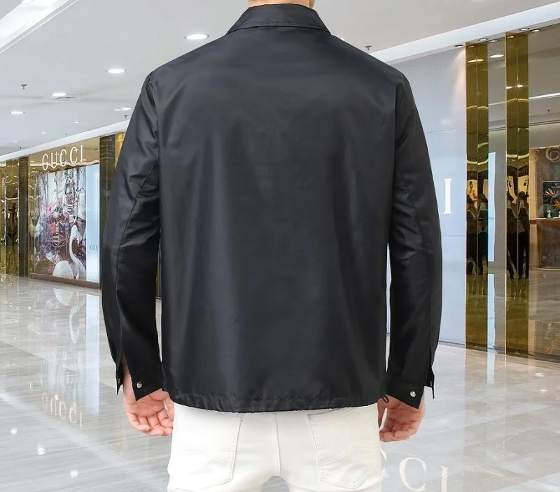 Timeless Prada Outwear 167189