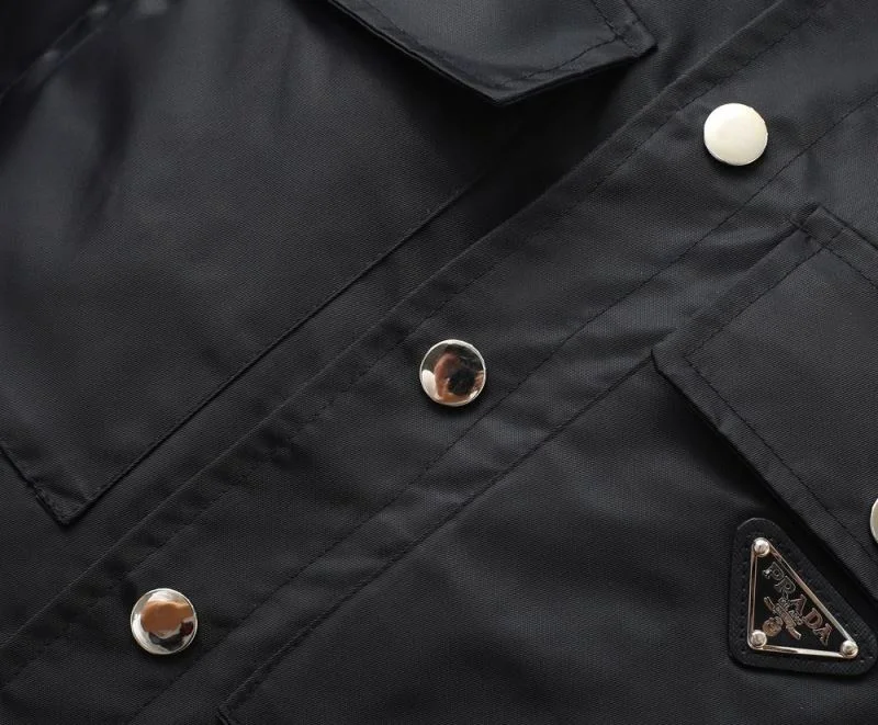Timeless Prada Outwear 167189