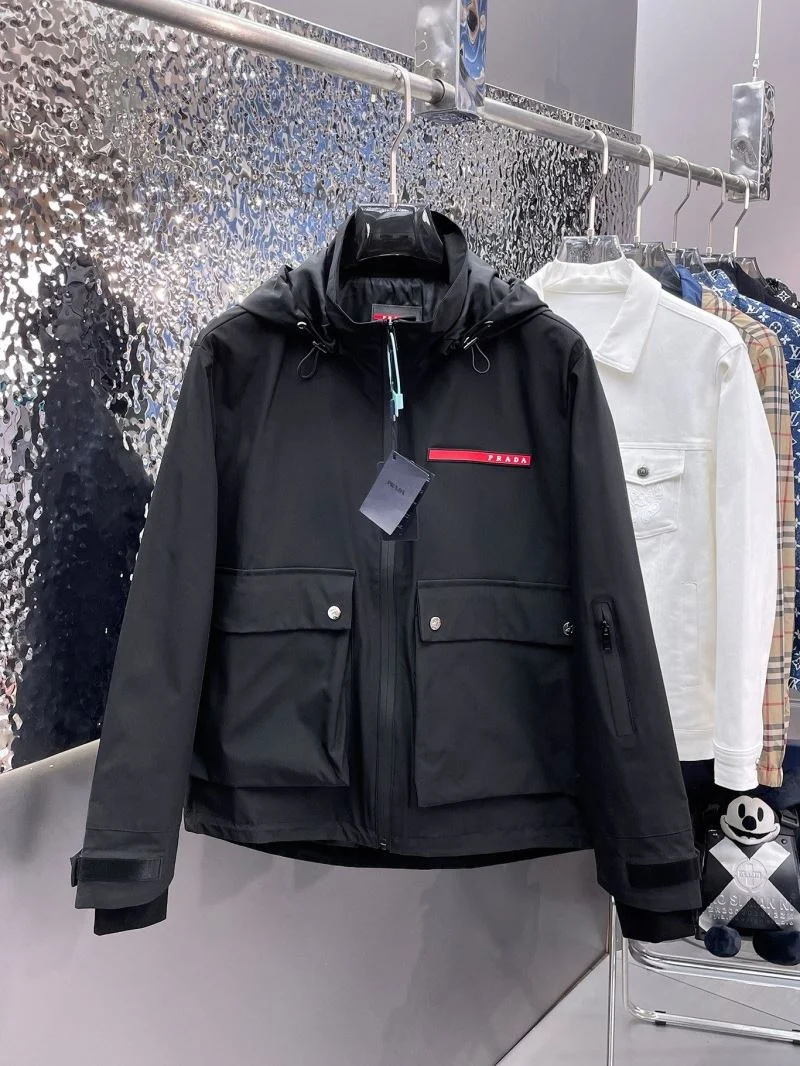 Prada Outwear TimelessDesign 167195
