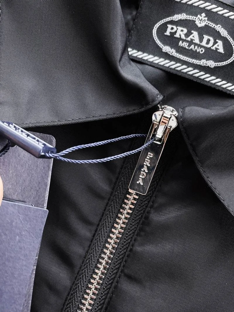 FlexibleFit Prada Outwear 167197