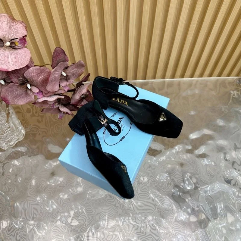 Prada Sandals StreetReady 35060