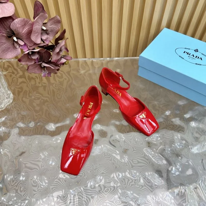 Trendy Prada Sandals 35055