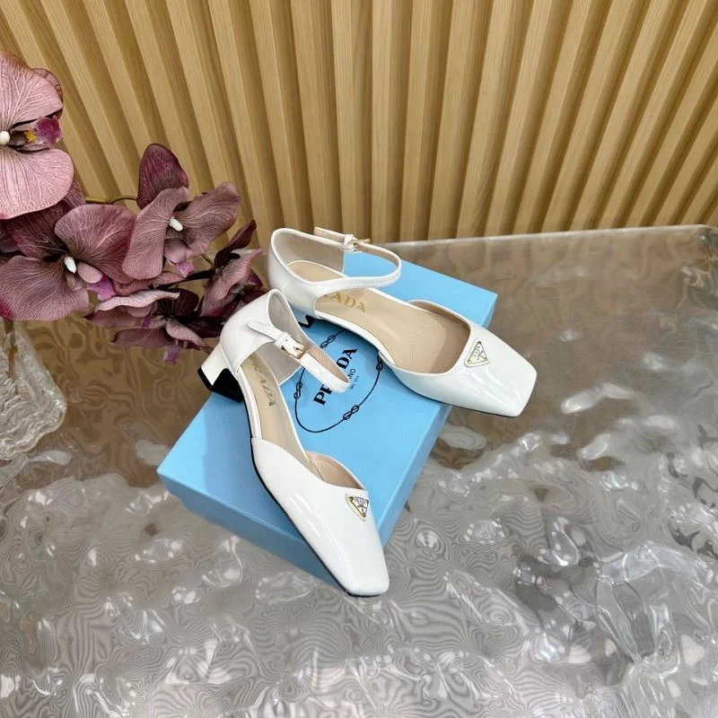 Prada Sandals Youthful 35054