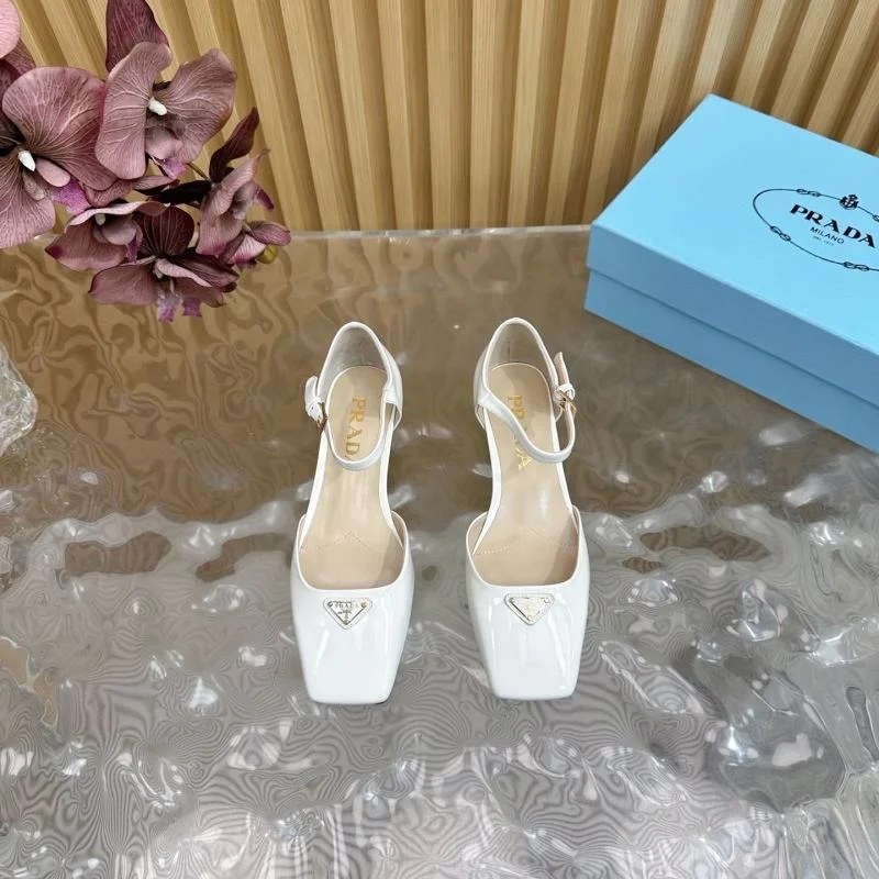 Prada Sandals Youthful 35054