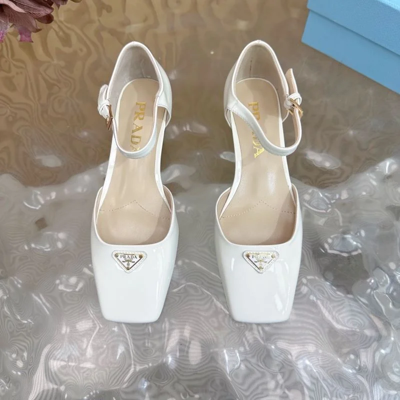 Prada Sandals Youthful 35054