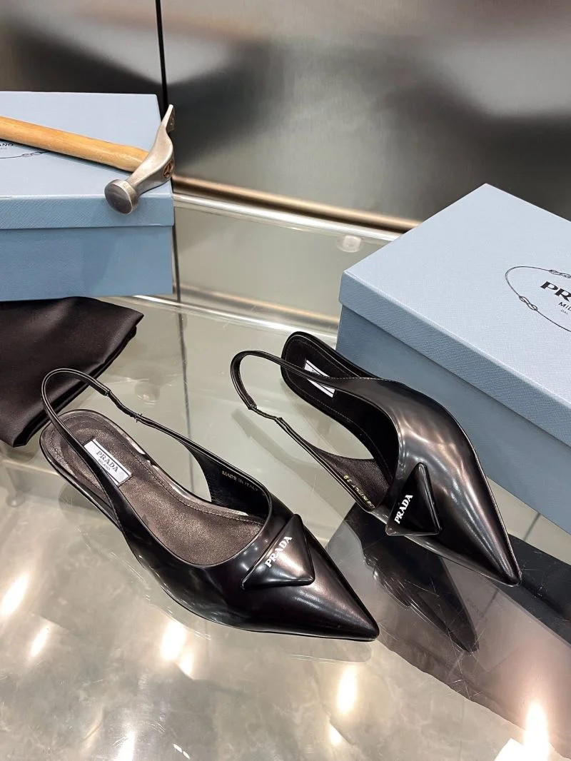 FashionForward Prada Sandals 35024