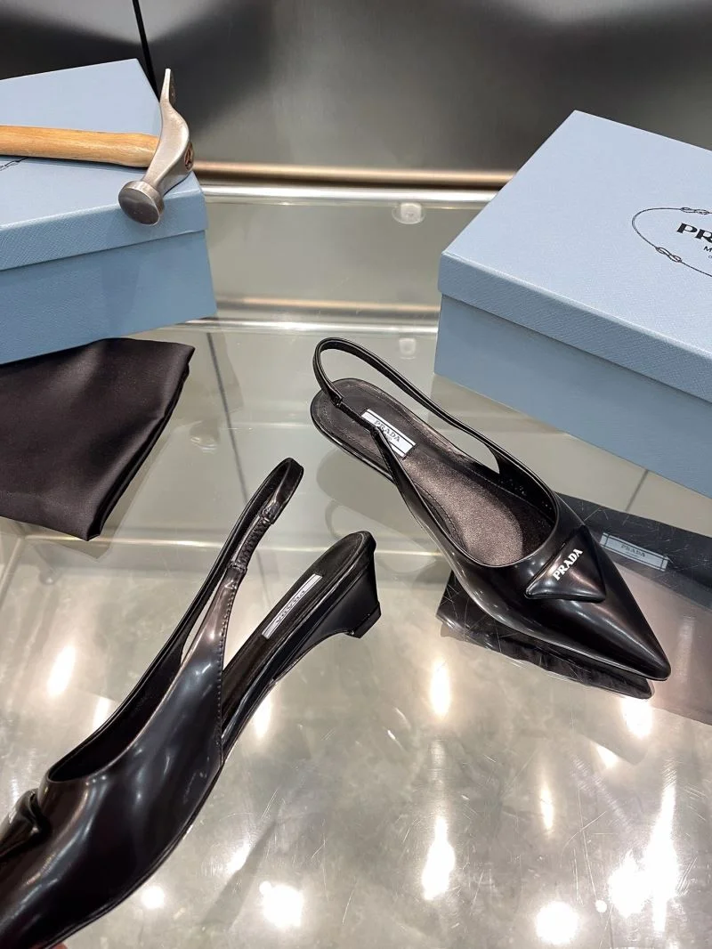 FashionForward Prada Sandals 35024