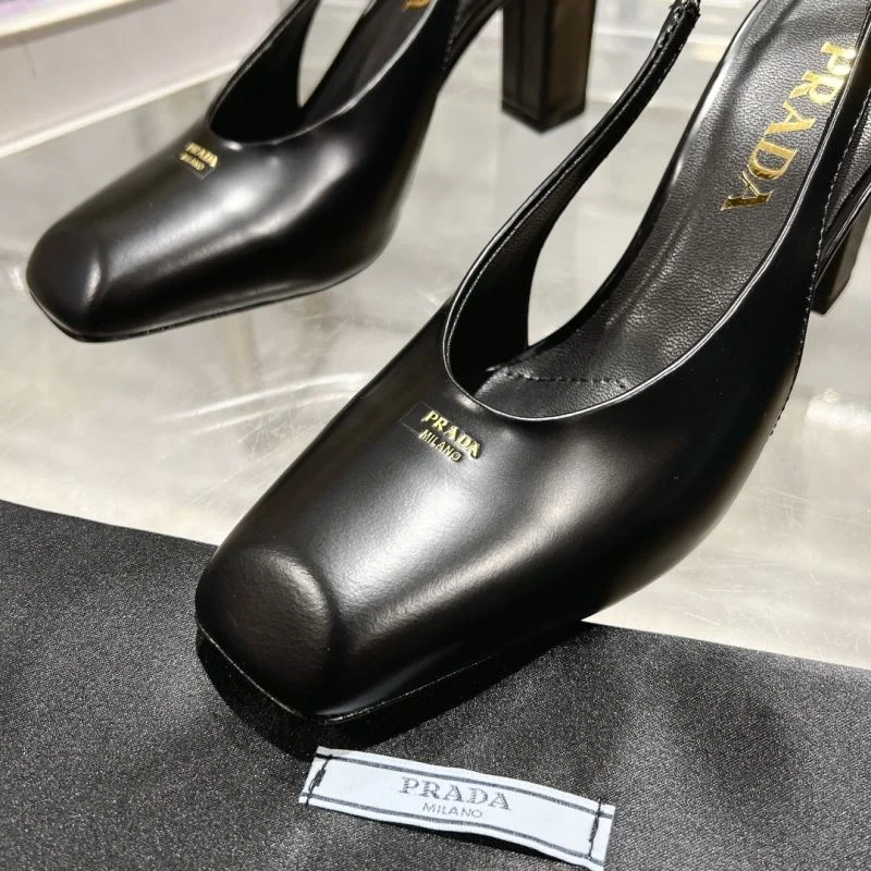 Stretchable Prada Sandals 35042