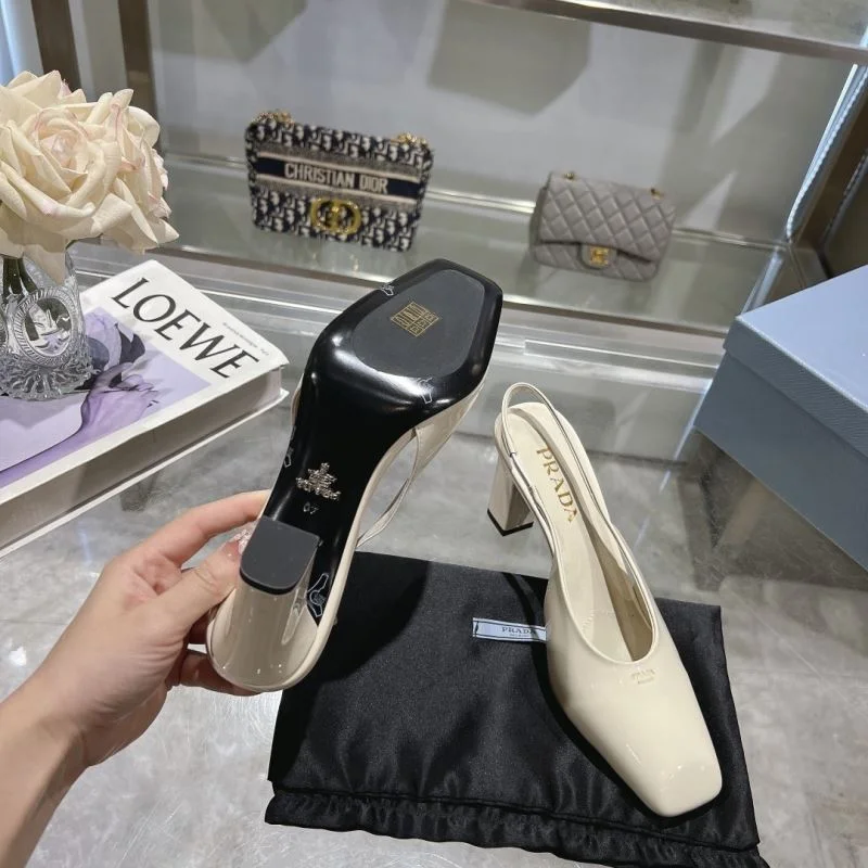 Prada Sandals Trendsetting 35020