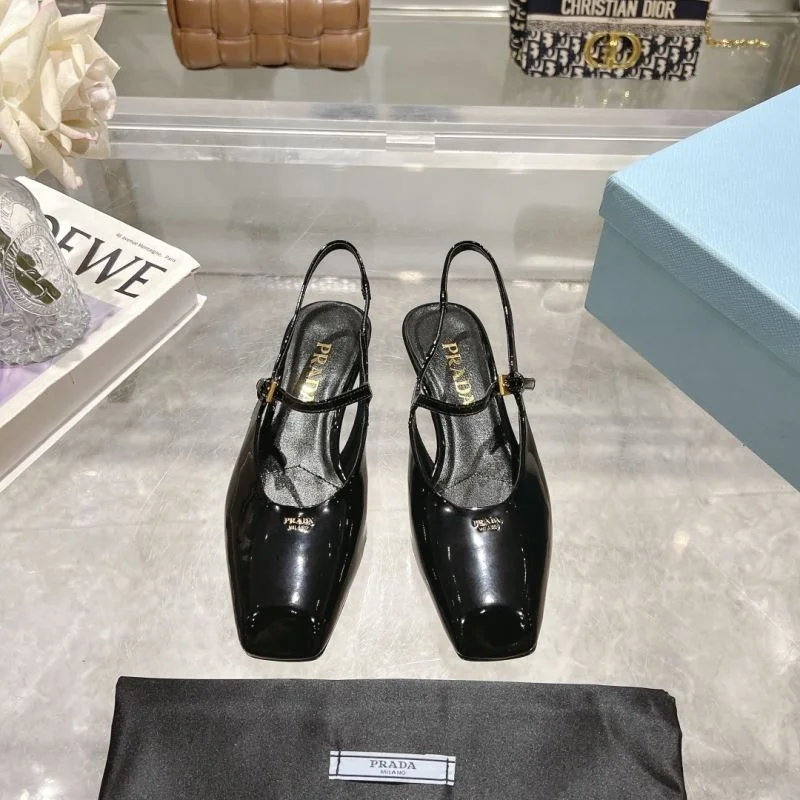 Prada Sandals UrbanStyle 35019