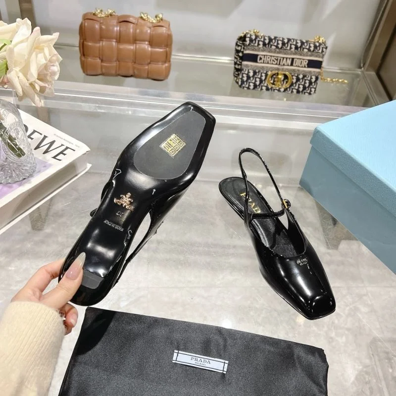 Prada Sandals UrbanStyle 35019