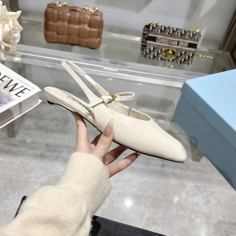 Durable Prada Sandals 35043