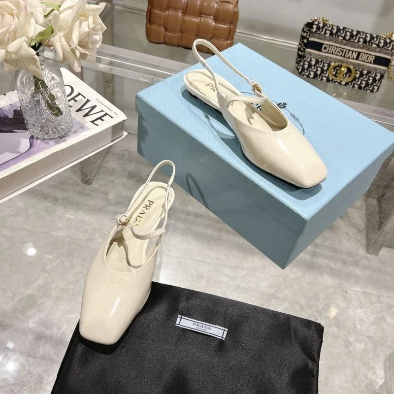 Durable Prada Sandals 35043