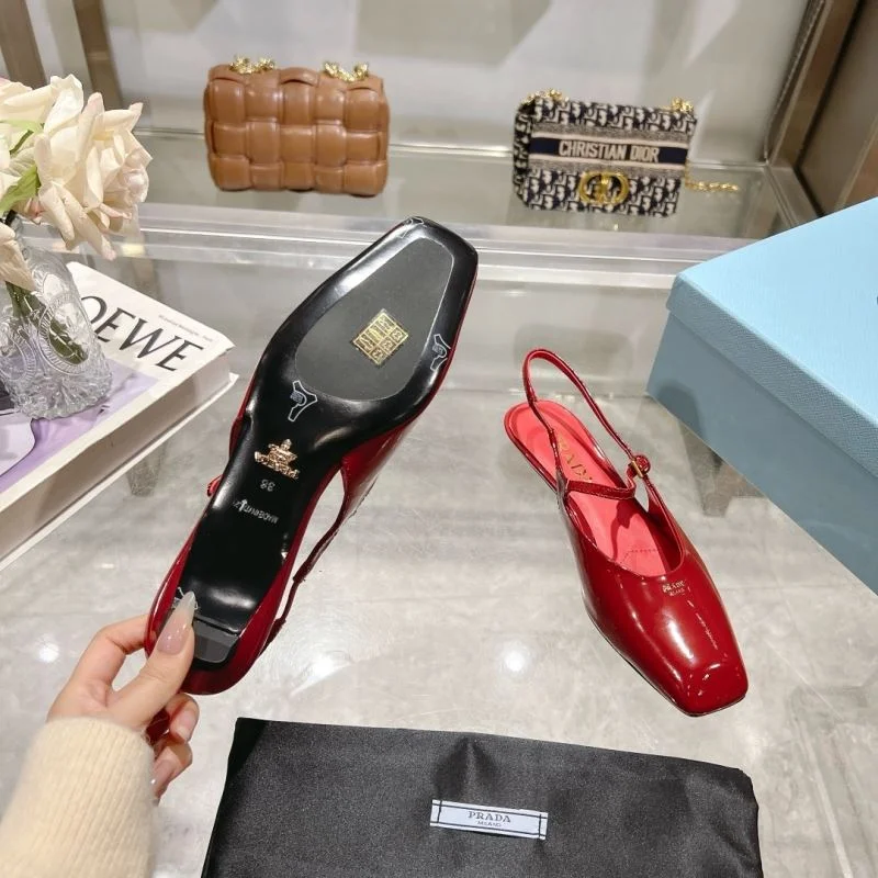 Breathable Prada Sandals 35038