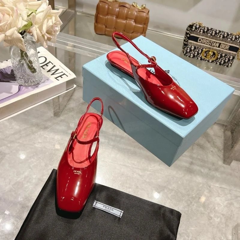 Breathable Prada Sandals 35038