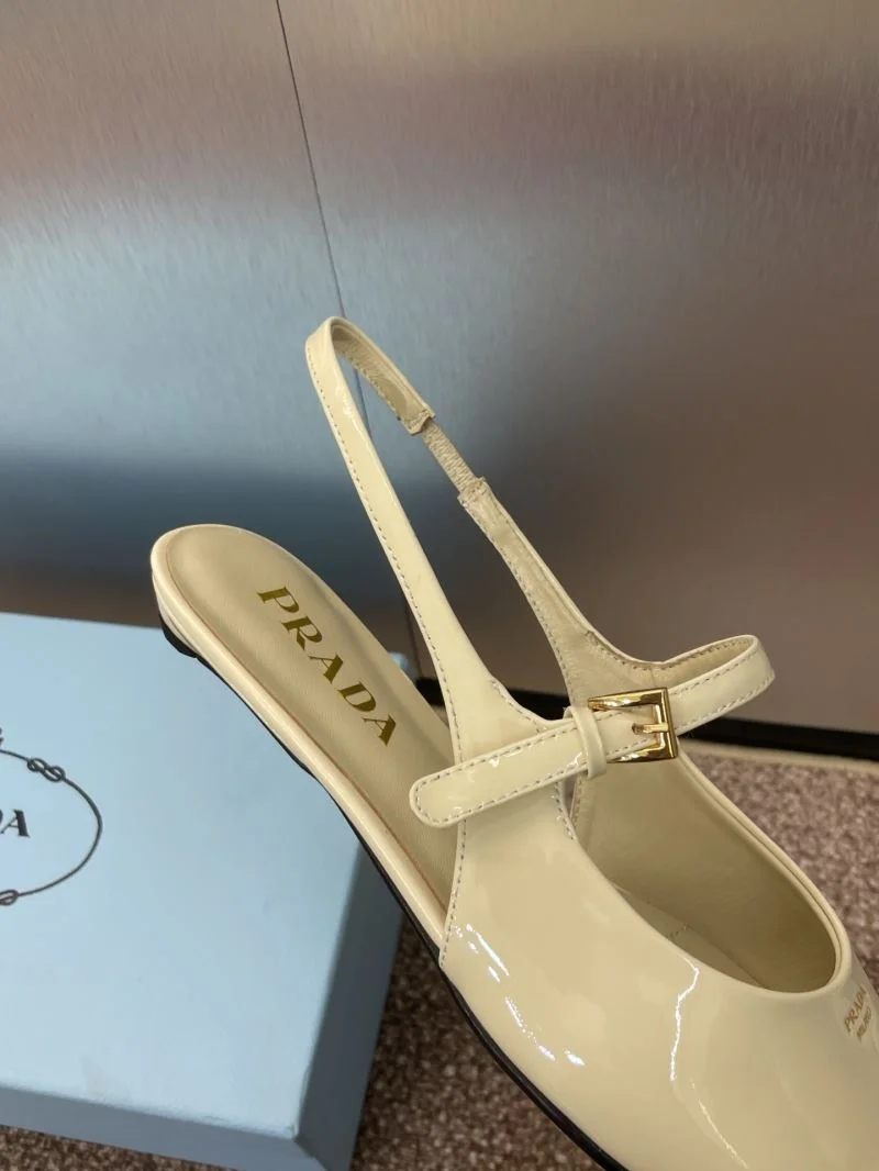 Durable Prada Sandals 35041