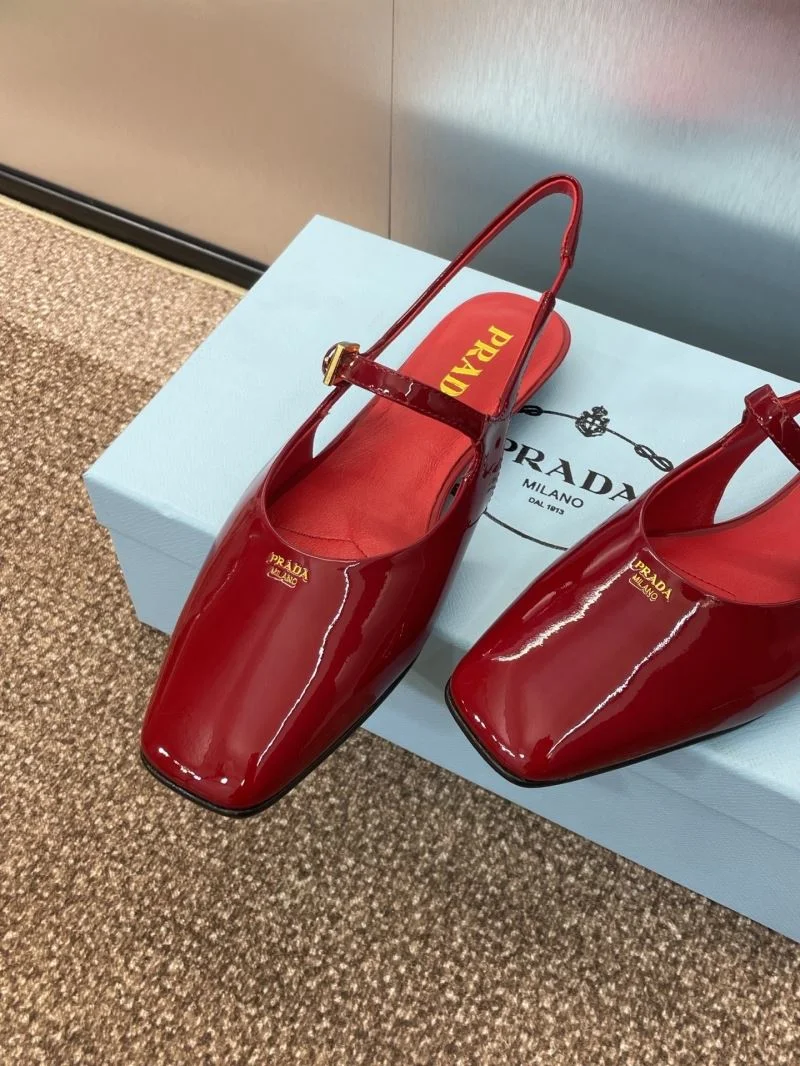 Sleek Prada Sandals 35022