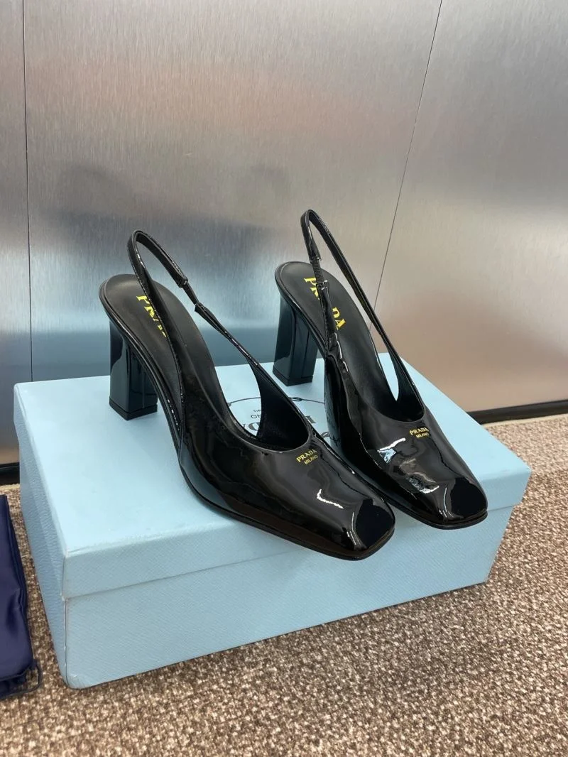 Prada Sandals Unisex 35026