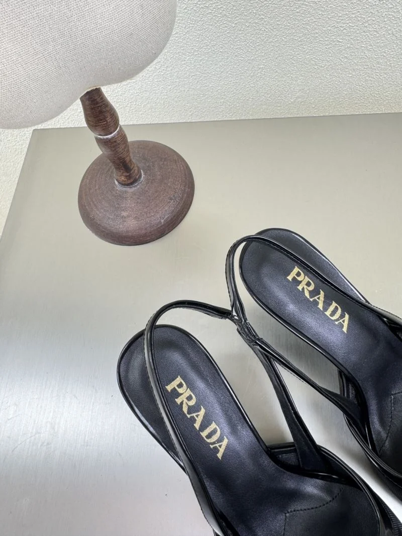 Prada Sandals Elegant 35012