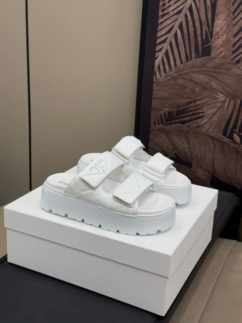 Prada Sandals Vibrant 34987