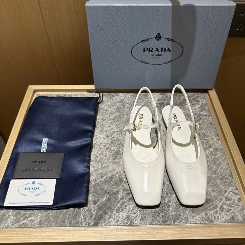 Prada Sandals Flexible 34732