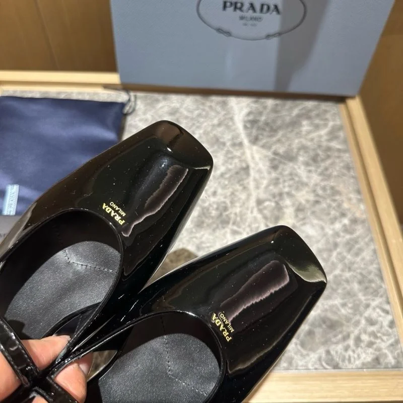 Prada Sandals EyeCatching 34735