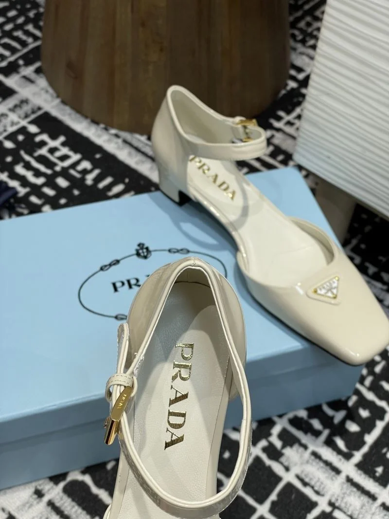Prada Sandals Versatile 34706