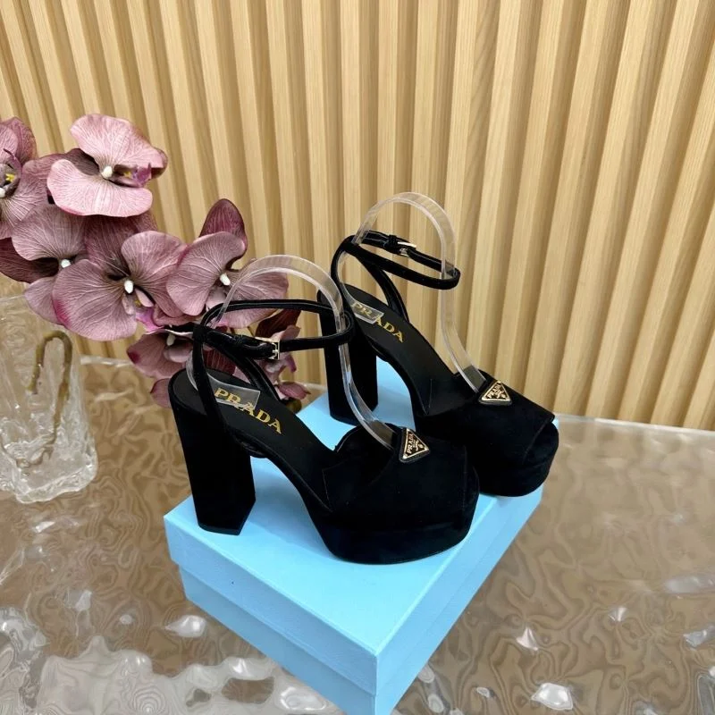 EyeCatching Prada Sandals 34692