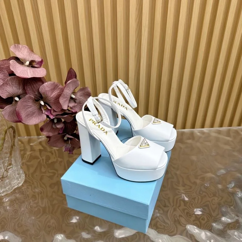 Durable Prada Sandals 34687