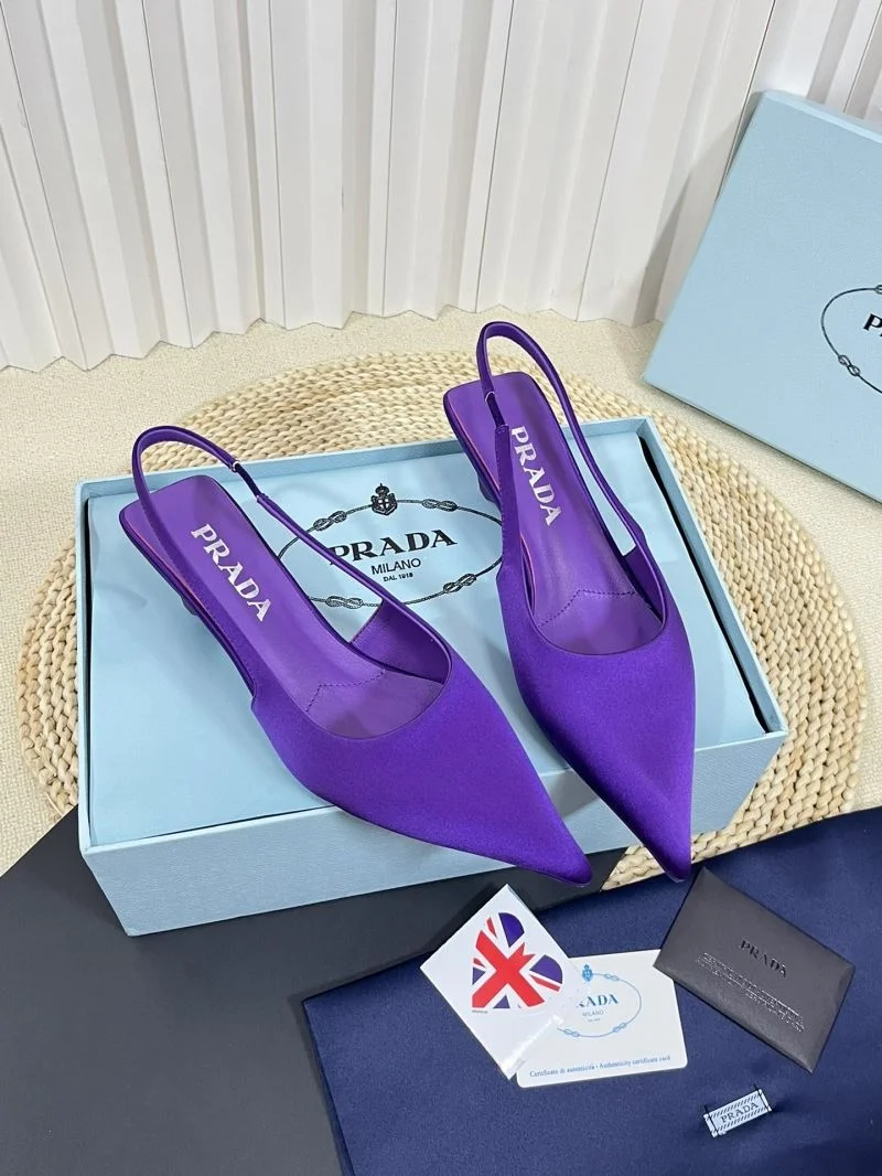 Durable Prada Sandals 34646