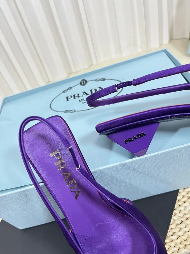 Durable Prada Sandals 34646