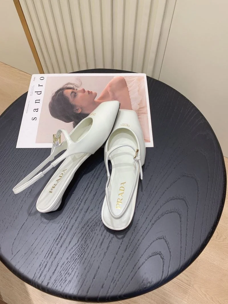Prada Sandals Fashionable 34121