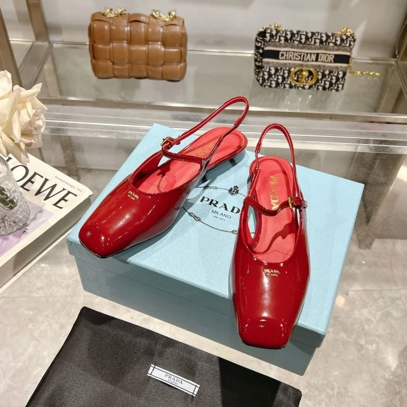 Prada Sandals MultiPurpose 34111