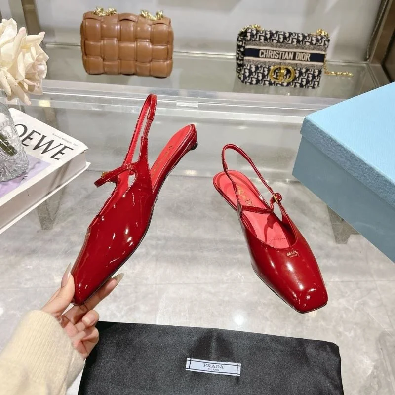 Prada Sandals MultiPurpose 34111