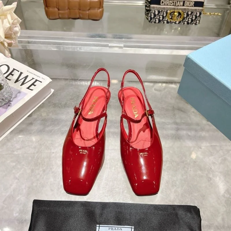 Prada Sandals MultiPurpose 34111