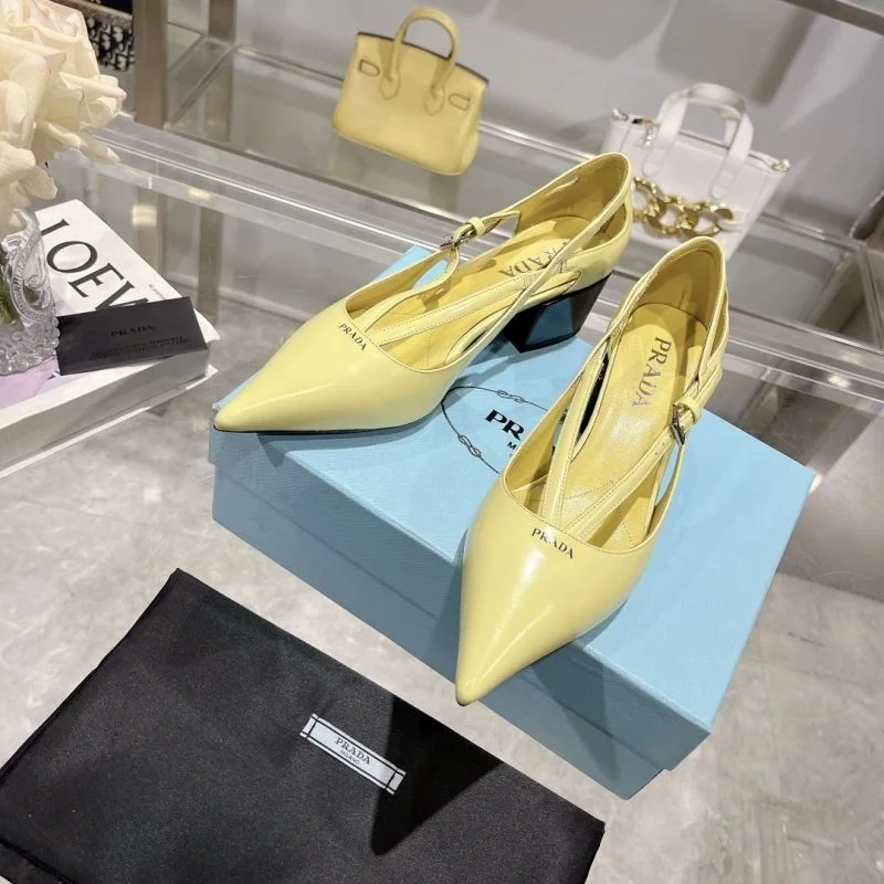 Prada Sandals Casual 34101