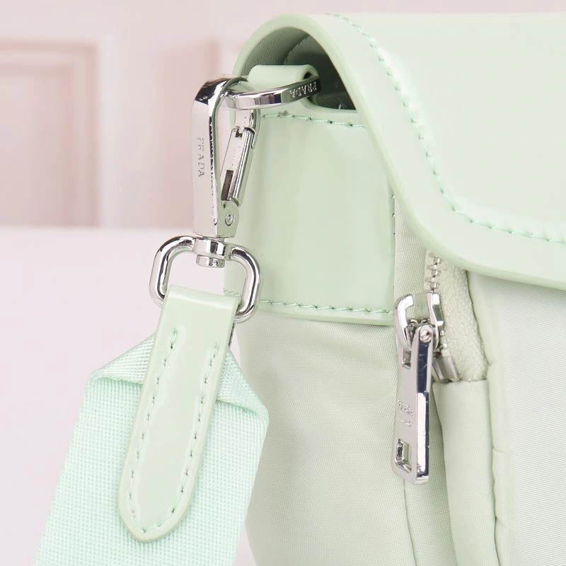 Prada Satchel Bags Trendy 87166