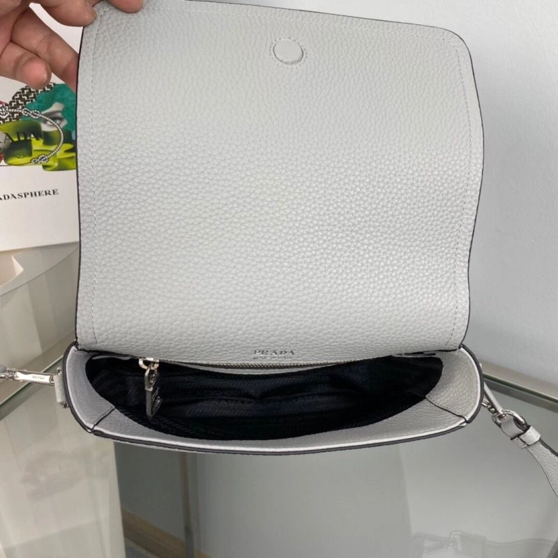 Prada Satchel Bags FreshLook 75122