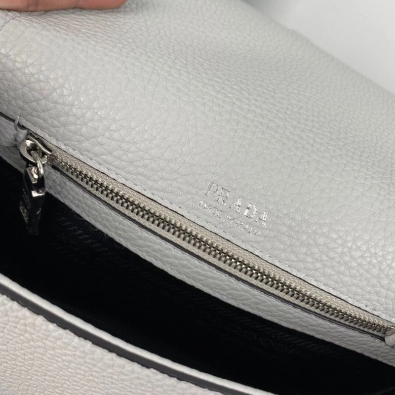 Prada Satchel Bags FreshLook 75122