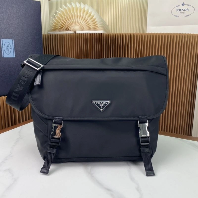 Prada Satchel Bags Trendy 75110