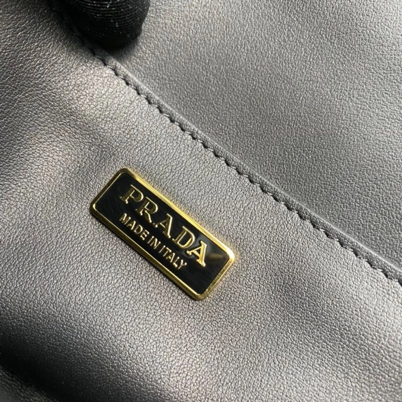 Breathable Prada Satchel Bags 75109